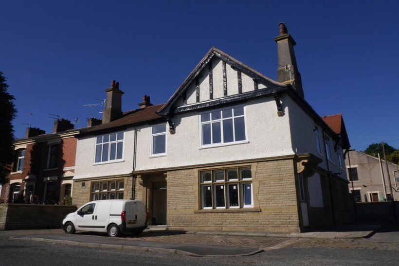 The Kings, Blackburn 1 bed flat to rent - £560 pcm (£129 pw)