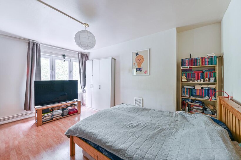 Heather Court, Binfield Road, London 1 bed apartment to rent - £1,650 pcm (£381 pw)