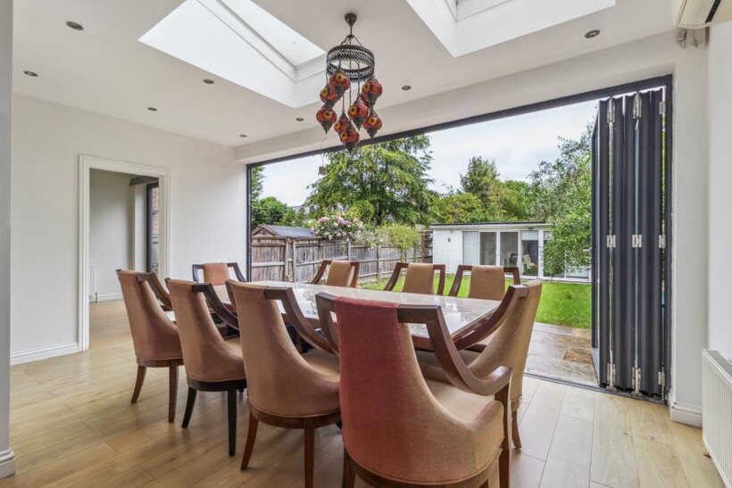 Delamere Road, W5 5 bed terraced house to rent - £4,996 pcm (£1,153 pw)