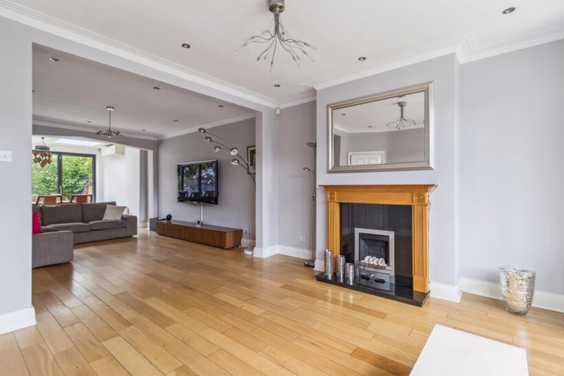 Delamere Road, W5 5 bed terraced house to rent - £4,996 pcm (£1,153 pw)