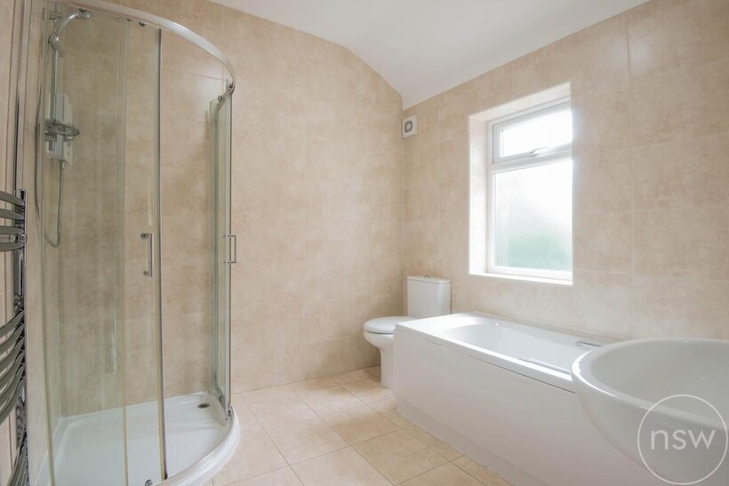 Southport Road, Ormskirk. 5 bed semi-detached house to rent - £628 pcm (£145 pw)