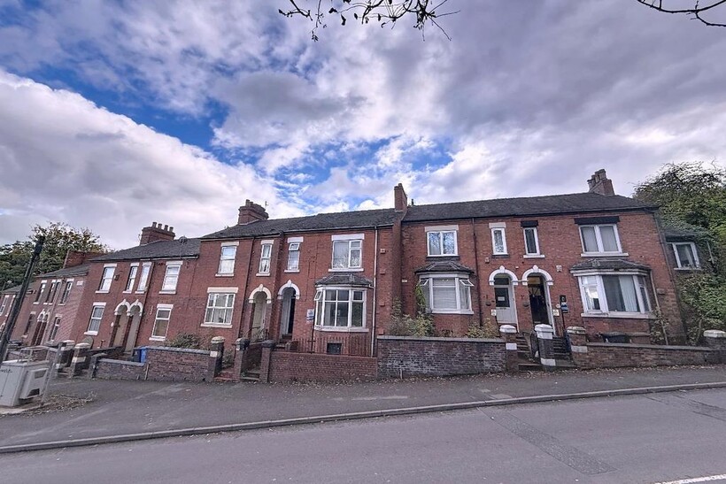 Etruria Road, Stoke-on-Trent, ST4 6JW 6 bed house share to rent - £410 pcm (£95 pw)