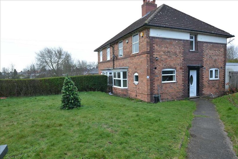 Twickenham Road,Kingstanding 3 bed semi-detached house to rent - £955 pcm (£220 pw)