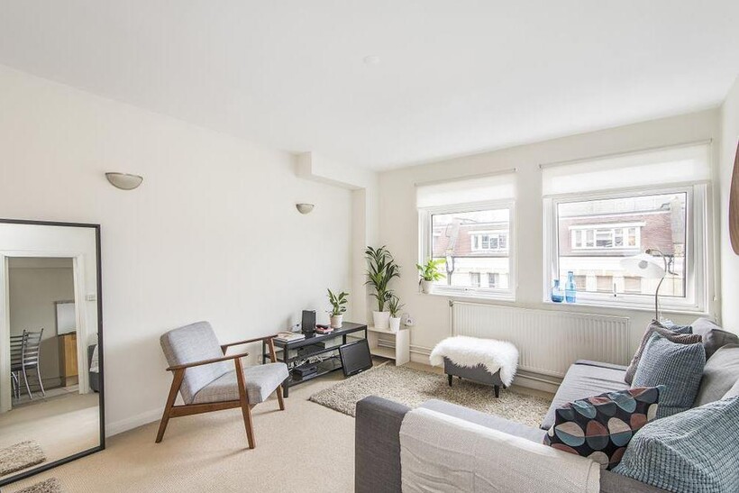 Elm Park Gardens, Chelsea, London, SW10 1 bed flat to rent - £2,249 pcm (£519 pw)