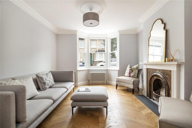 Tonsley Road, London, SW18 3 bed terraced house to rent - £4,500 pcm (£1,038 pw)