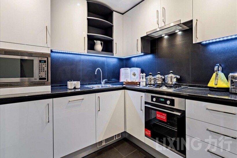 Westferry Circus, Canary Wharf, E14 8RW 2 bed apartment to rent - £3,935 pcm (£908 pw)