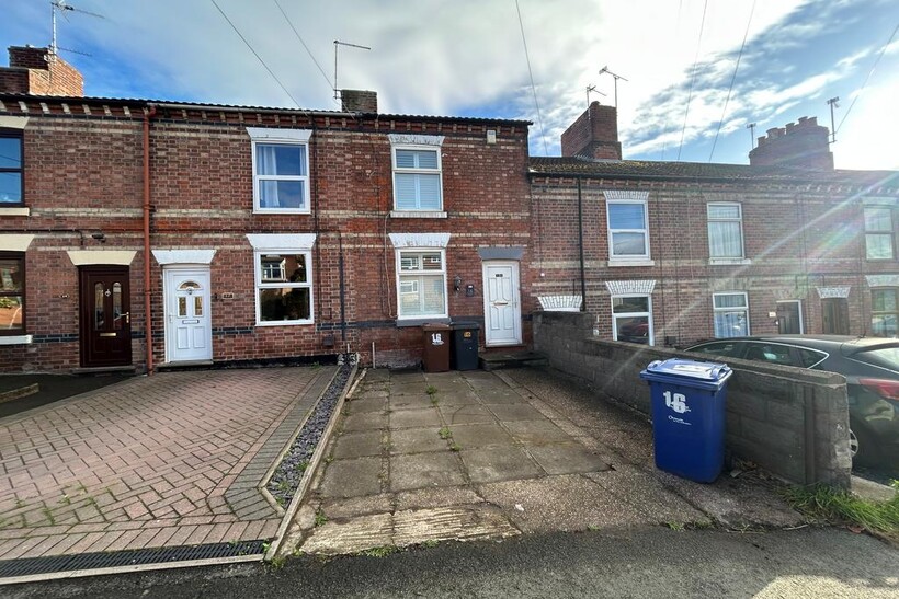 Church Hill Street, Winshill DE15 3 bed terraced house to rent - £875 pcm (£202 pw)