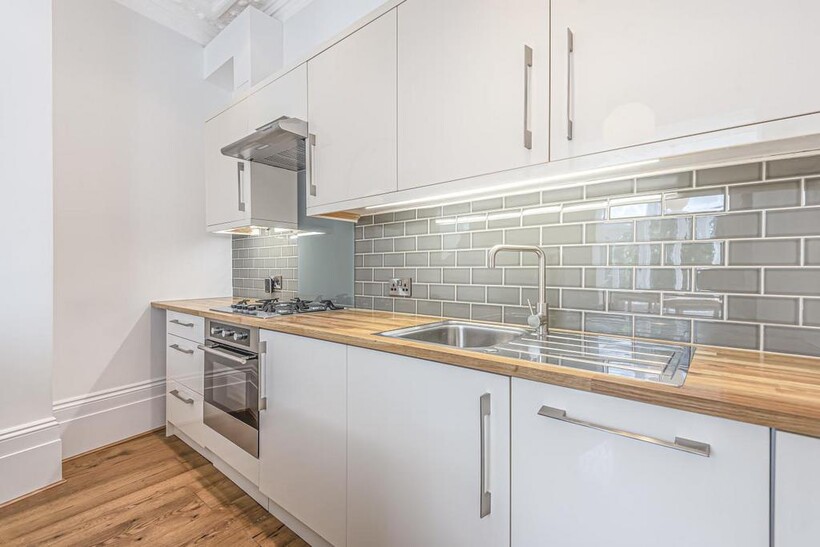 49 AT.kitchenunits.jpg