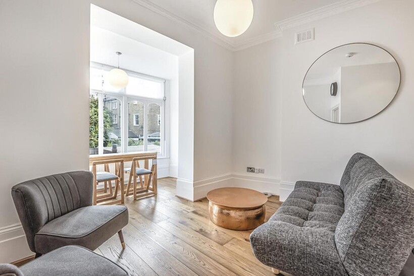 49 AT.diningarea.jpg