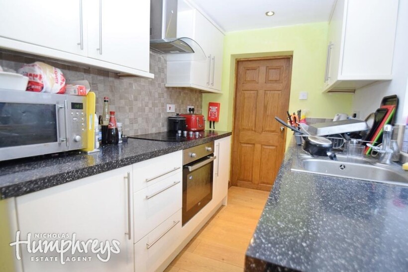 Seaford Street, Stoke-On-Trent ST4 5 bed house share to rent - £281 pcm (£65 pw)