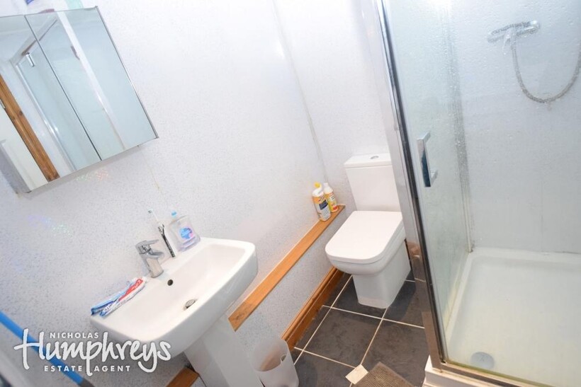 Seaford Street, Stoke-On-Trent ST4 5 bed house share to rent - £281 pcm (£65 pw)