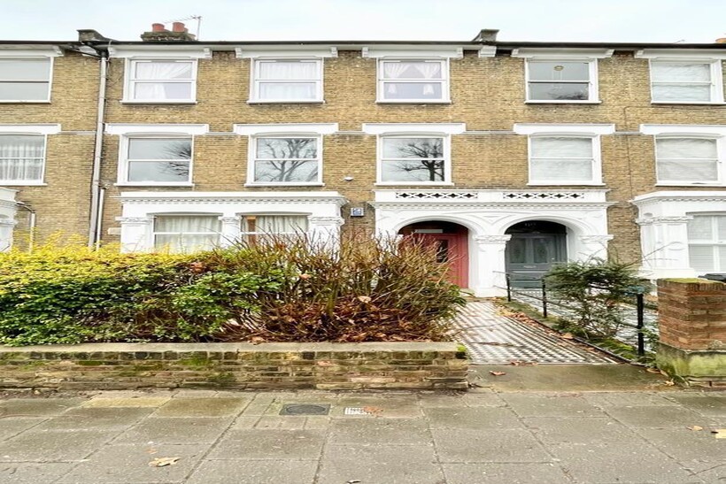 Queen Elizabeth's Walk N16 1 bed flat to rent - £1,700 pcm (£392 pw)
