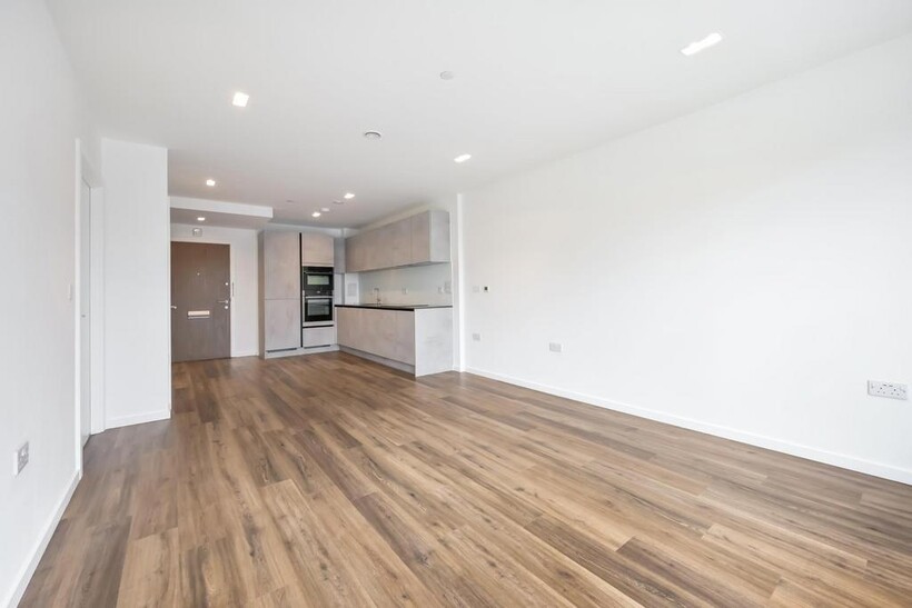 Murchison Gardens, London, W10 1 bed flat to rent - £2,396 pcm (£553 pw)