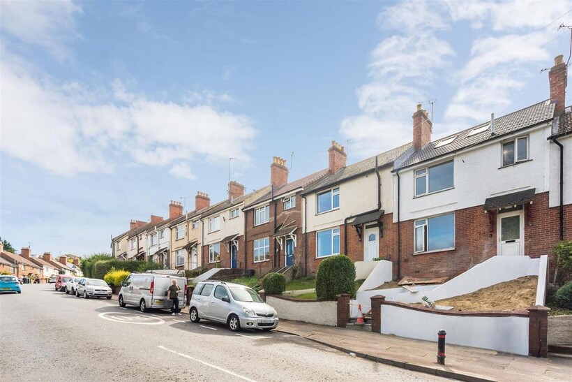 Coombe Road, Brighton 4 bed house share to rent - £3,068 pcm (£708 pw)