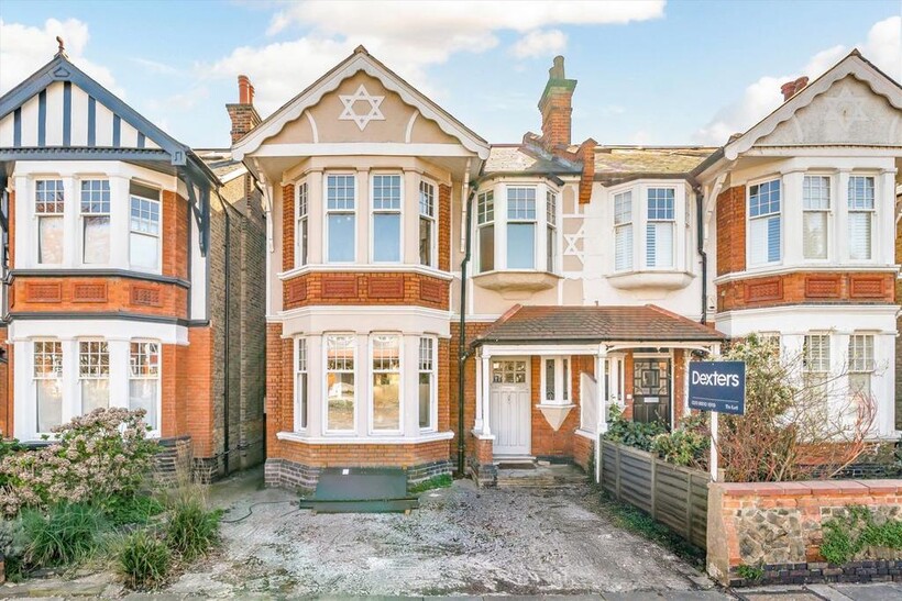 Boileau Road, London W5 4 bed flat to rent - £3,402 pcm (£785 pw)