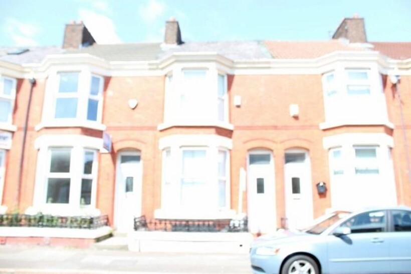 Connaught Road, Liverpool, Merseyside 4 bed property to rent - £1,820 pcm (£420 pw)