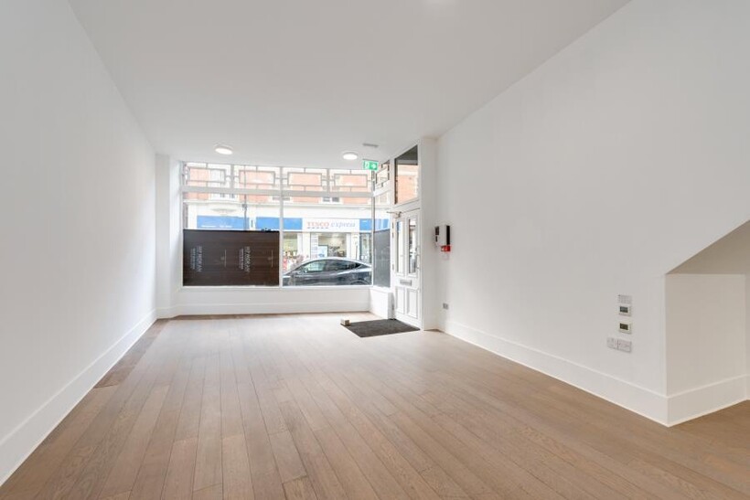 Heath Street, Hampstead, NW3 Property to rent - £5,833 pcm (£1,346 pw)