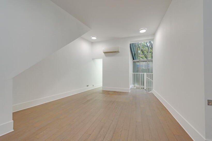 Heath Street, Hampstead, NW3 Property to rent - £5,833 pcm (£1,346 pw)