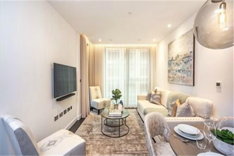 Ponton Road, The Residence, London, SW11 2 bed apartment to rent - £4,853 pcm (£1,120 pw)