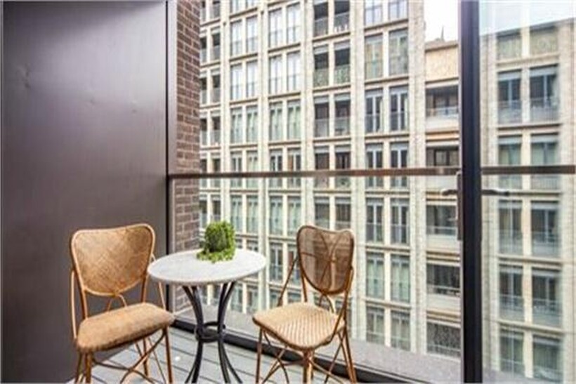 Ponton Road, The Residence, London, SW11 2 bed apartment to rent - £4,853 pcm (£1,120 pw)