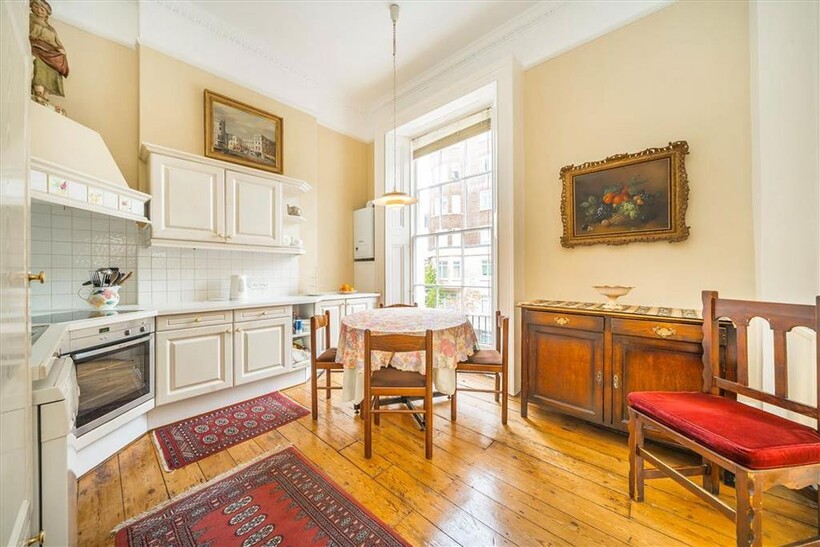 Sussex Place, London W2 4 bed flat to rent - £5,997 pcm (£1,384 pw)