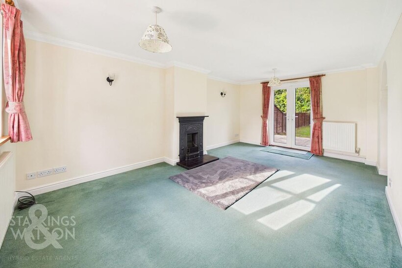 High Green, Great Moulton, Norwich 3 bed semi-detached house to rent - £1,295 pcm (£299 pw)