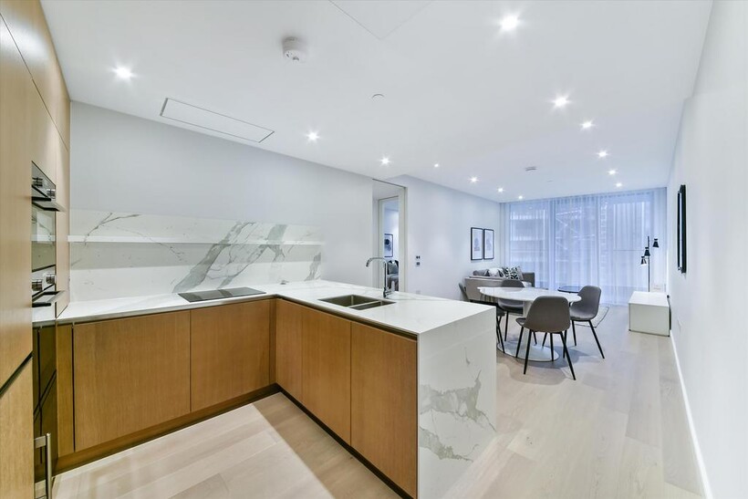 10 Park Drive, Canary Wharf, London, E14 2 bed flat to rent - £3,575 pcm (£825 pw)