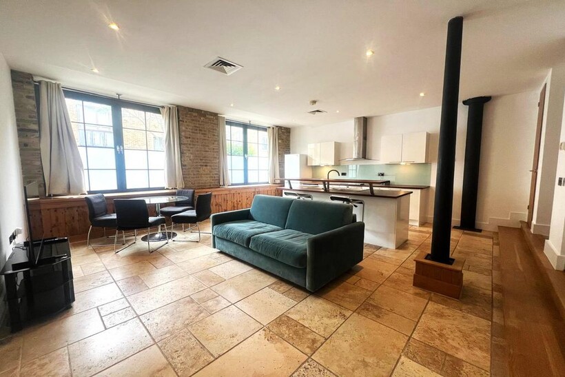 5 Clave Street, London, E1W 1 bed apartment to rent - £2,392 pcm (£552 pw)