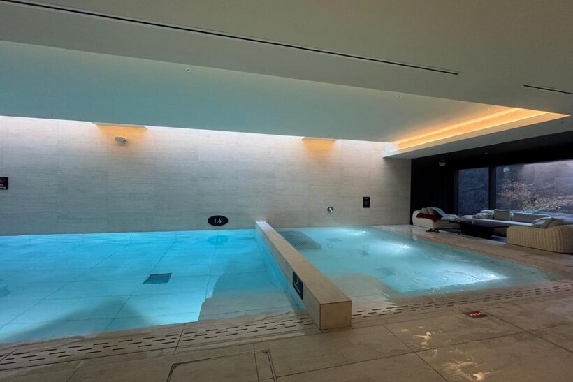 Waterhouse Gardens, Dutton Street... 2 bed apartment to rent - £2,550 pcm (£588 pw)