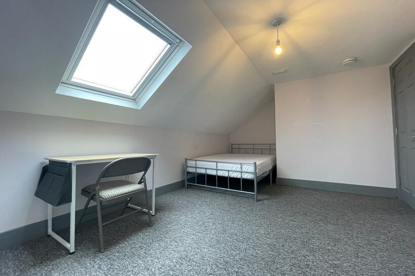 Stanley Street, Brighton BN2 4 bed terraced house to rent - £2,946 pcm (£680 pw)