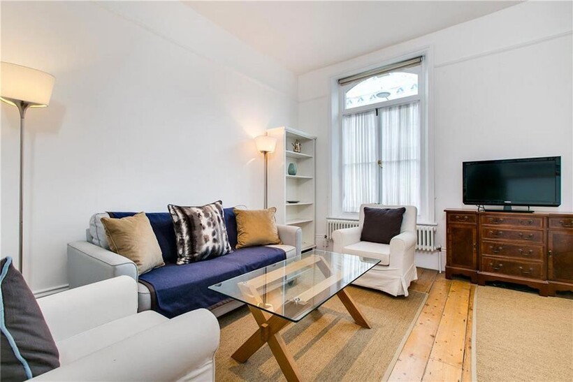 Kings Road, London SW10 1 bed flat to rent - £2,578 pcm (£595 pw)