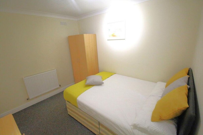 Student Accommodation, 1b Eastbourne... 3 bed house to rent - £449 pcm (£104 pw)