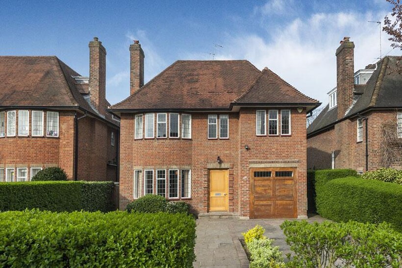 KINGSLEY WAY, LONDON, N2 6 bed detached house to rent - £10,500 pcm (£2,423 pw)