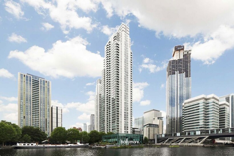 Pan Peninsula Square, London E14 2 bed flat to rent - £3,098 pcm (£715 pw)