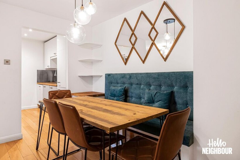 Odeon Court, Chicksand Street... 2 bed apartment to rent - £2,695 pcm (£622 pw)