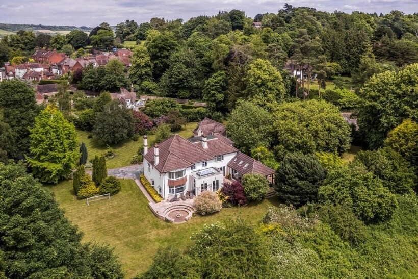 Wildernesse Avenue, Sevenoaks  TN15 0ED 6 bed detached house to rent - £7,500 pcm (£1,731 pw)