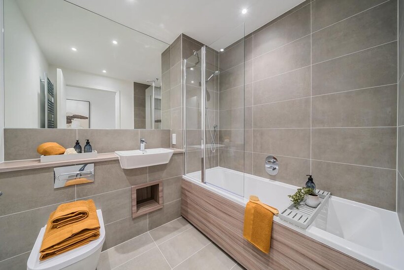 4 Woodlands Avenue, Acton W3 1 bed apartment to rent - £1,925 pcm (£444 pw)