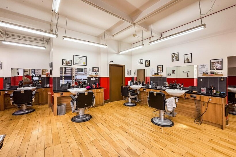 John Adam Street, London, WC2N Retail property (high street) to rent - £3,083 pcm (£711 pw)