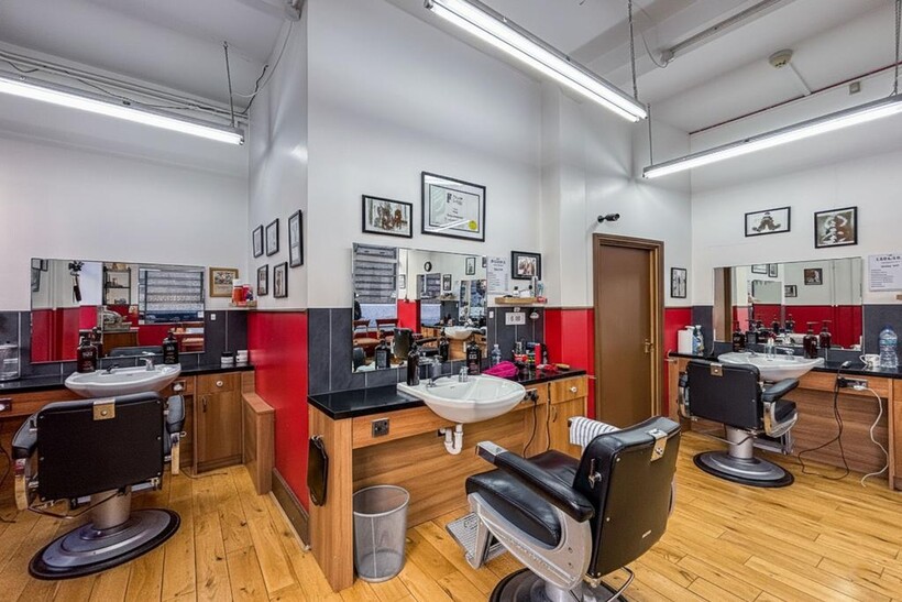 John Adam Street, London, WC2N Retail property (high street) to rent - £3,083 pcm (£711 pw)