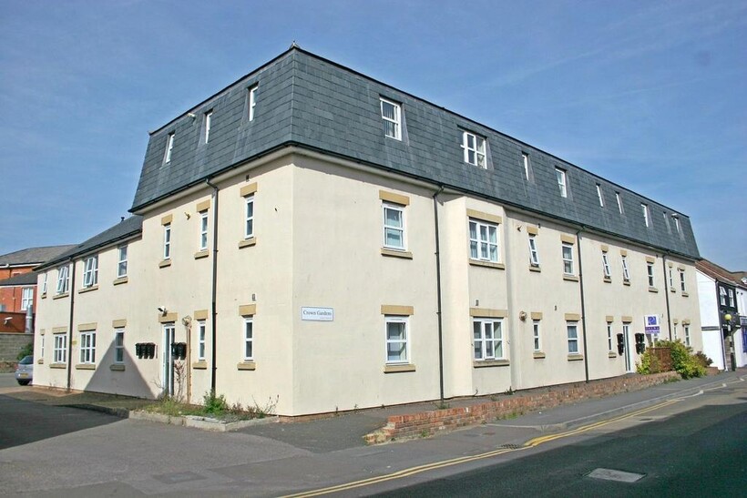 Oxford Street, Burnham-on-Sea, TA8 2 bed flat to rent - £895 pcm (£207 pw)