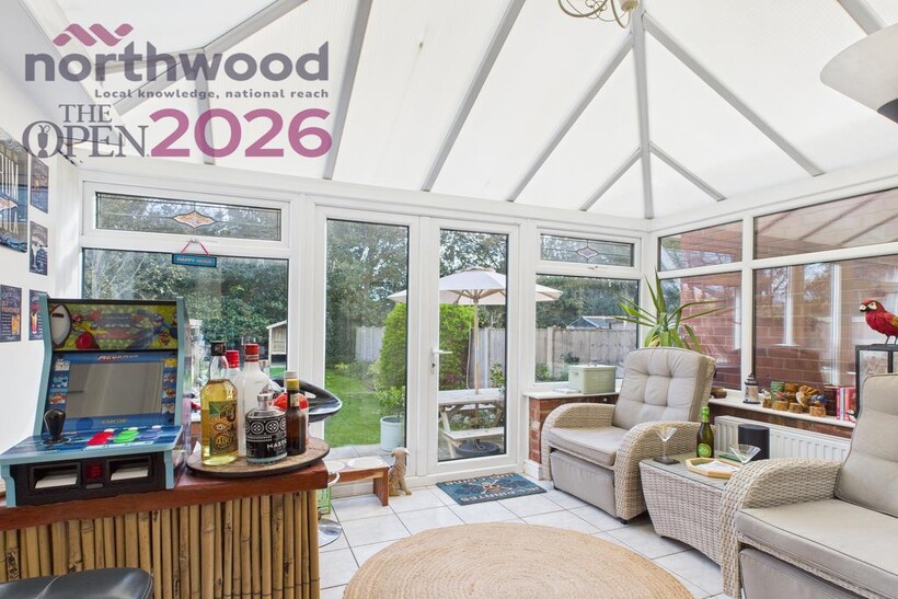 Open Golf 2026 10k per week Kirkless... 3 bed semi-detached house to rent - £43,333 pcm (£10,000 pw)