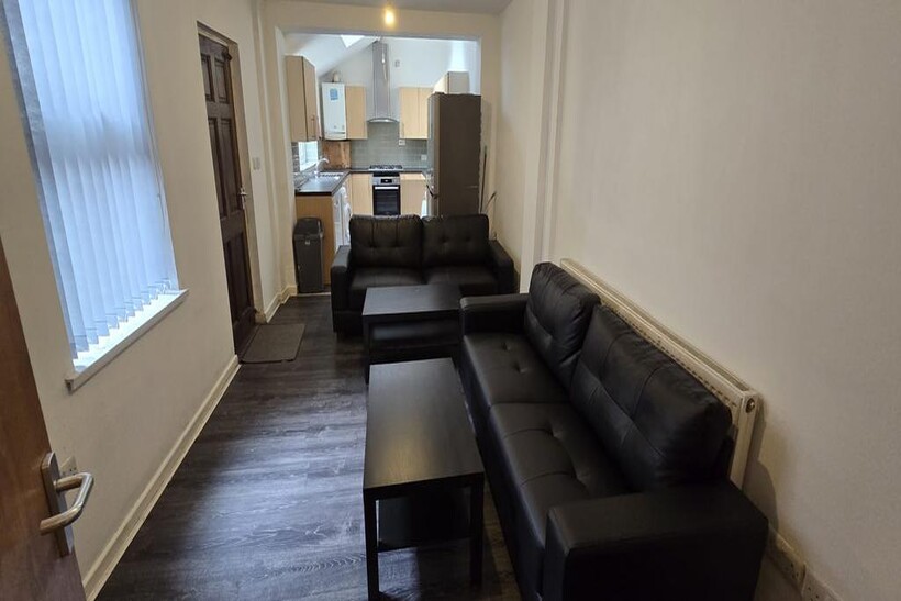 PHOTO-2025-11-04-09-56-34 2.jpg