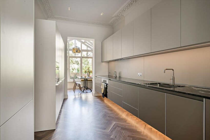 Ovington Square, London, SW3 4 bed detached house to rent - £20,583 pcm (£4,750 pw)