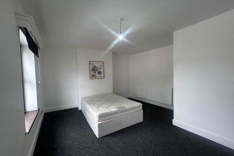 119 wath road - room
