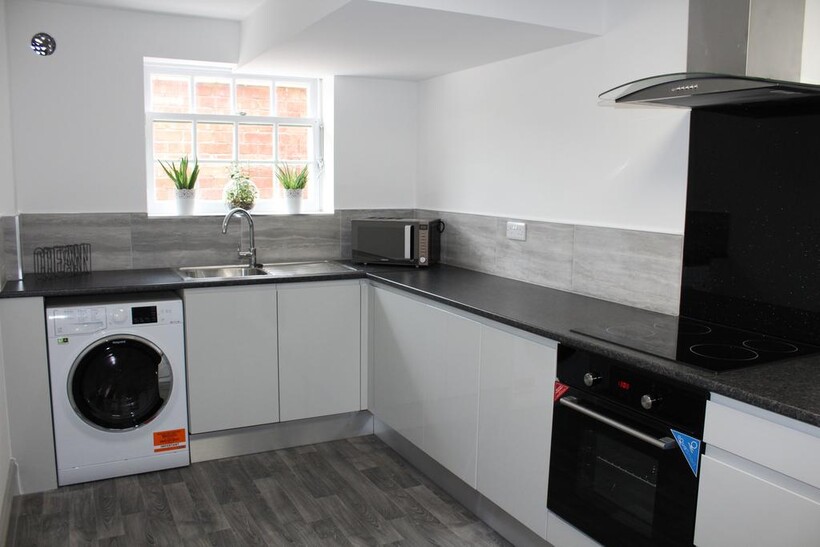 Fishergate Hill, Preston PR1 3 bed apartment to rent - £564 pcm (£130 pw)