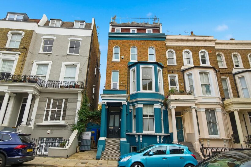 Powis Gardens, London, W11 2 bed apartment to rent - £3,680 pcm (£849 pw)