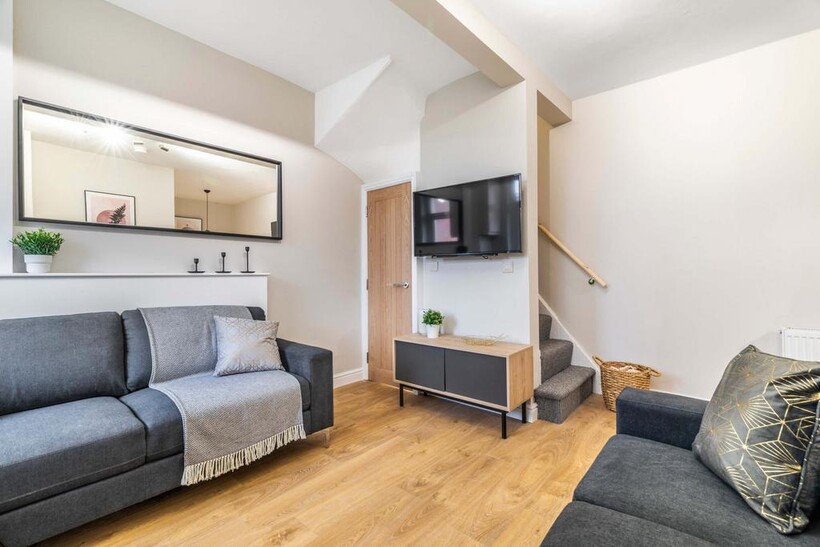 Knowle Terrace, Leeds LS4 1 bed in a house share to rent - £542 pcm (£125 pw)