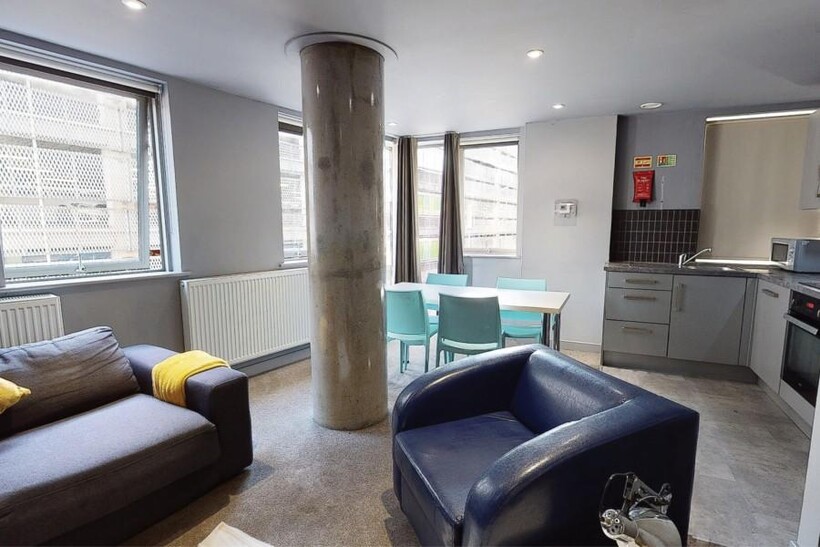 3 Bed Plus Ensuite, Portobello Point... 3 bed flat share to rent - £1,638 pcm (£378 pw)