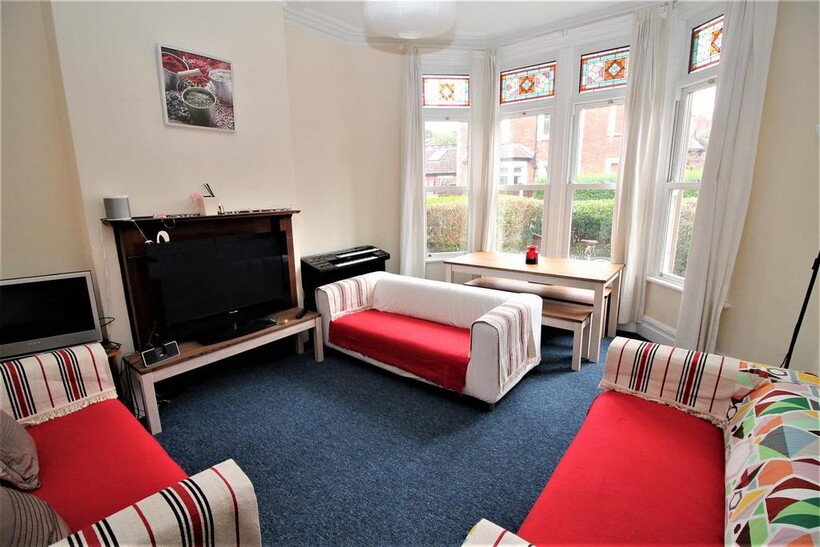 BPC00946 *STUDENT PROPERTY* Waverley... 6 bed terraced house to rent - £5,100 pcm (£1,177 pw)