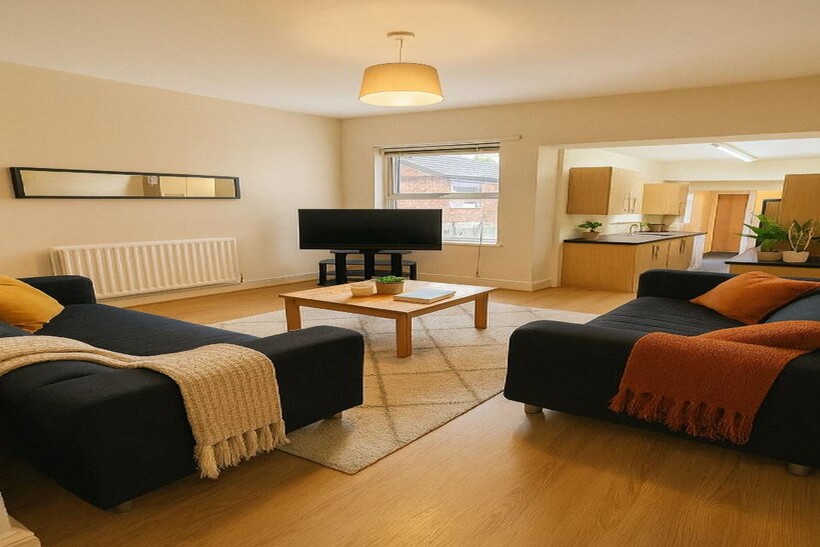 Birmingham B29 4 bed house to rent - £2,120 pcm (£489 pw)